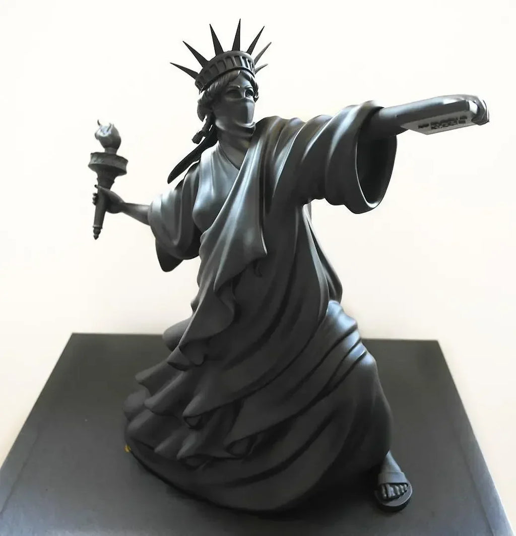 Throw Torch Statue Of Liberty