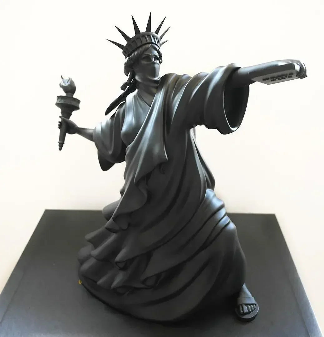 Throw Torch Statue Of Liberty