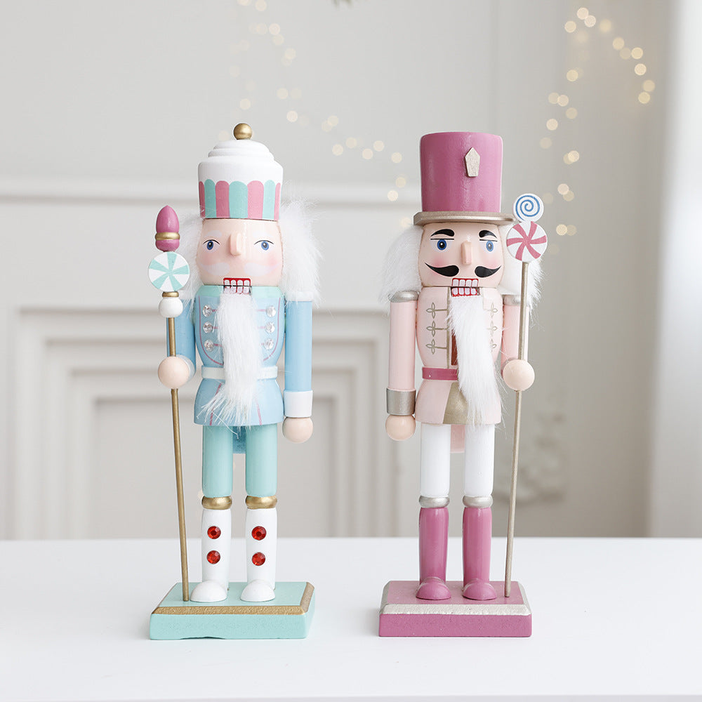 Nutcracker solid wood soldier 26CM